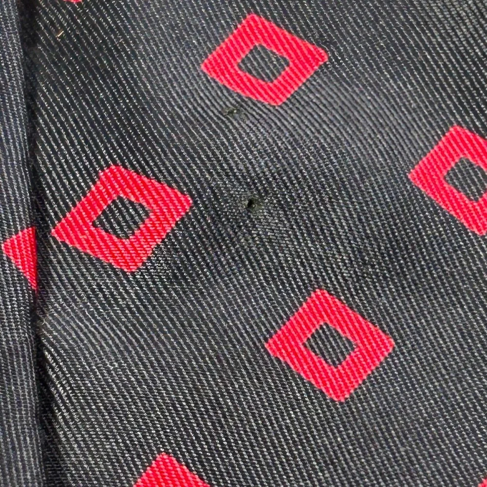 Vintage John Weitz Silk Tie Navy Red Geometric‎ Square Retro Wide 4.5